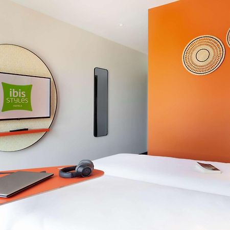 Hotel Ibis Styles Miramas Exteriér fotografie