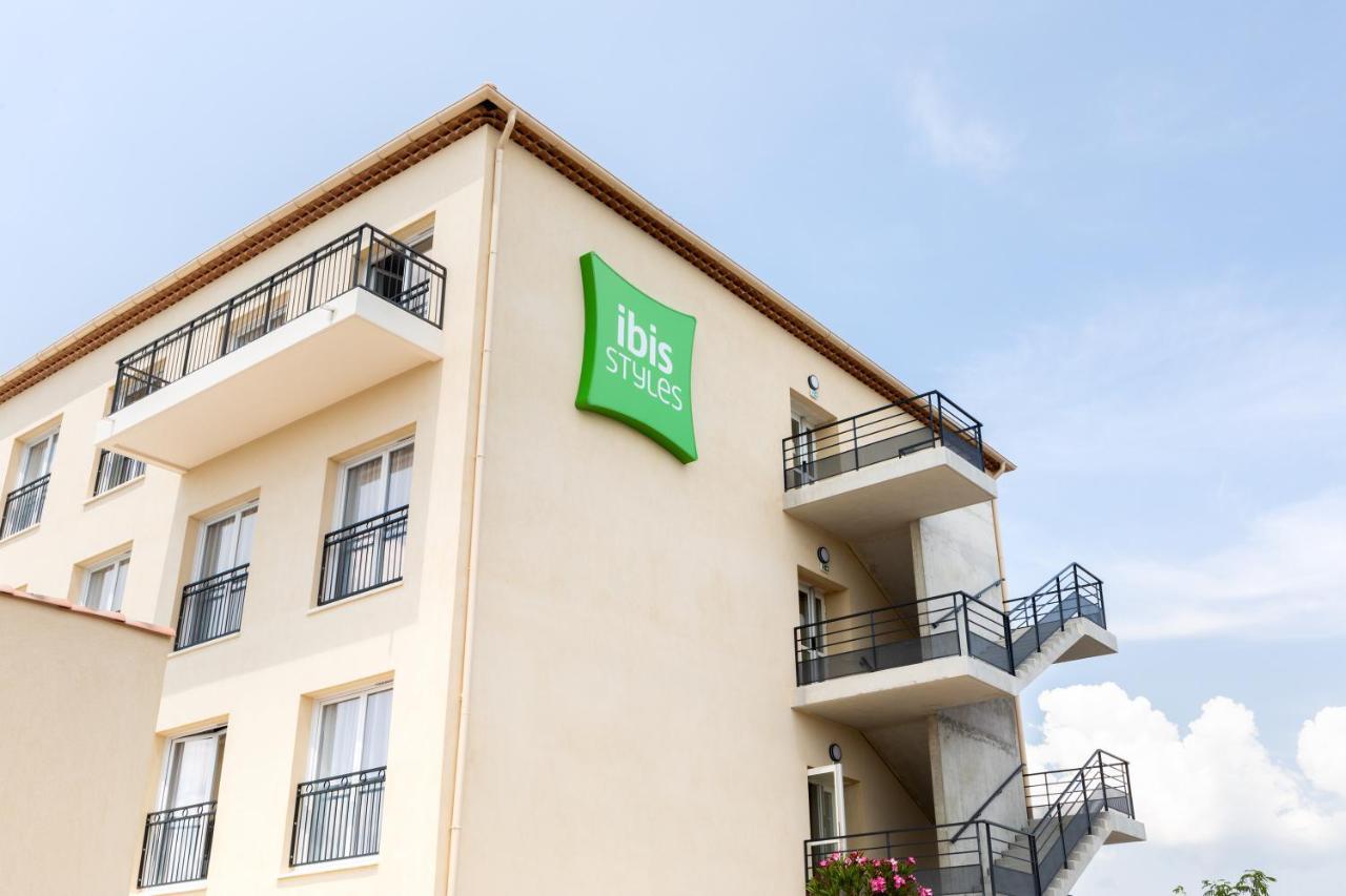 Hotel Ibis Styles Miramas Exteriér fotografie