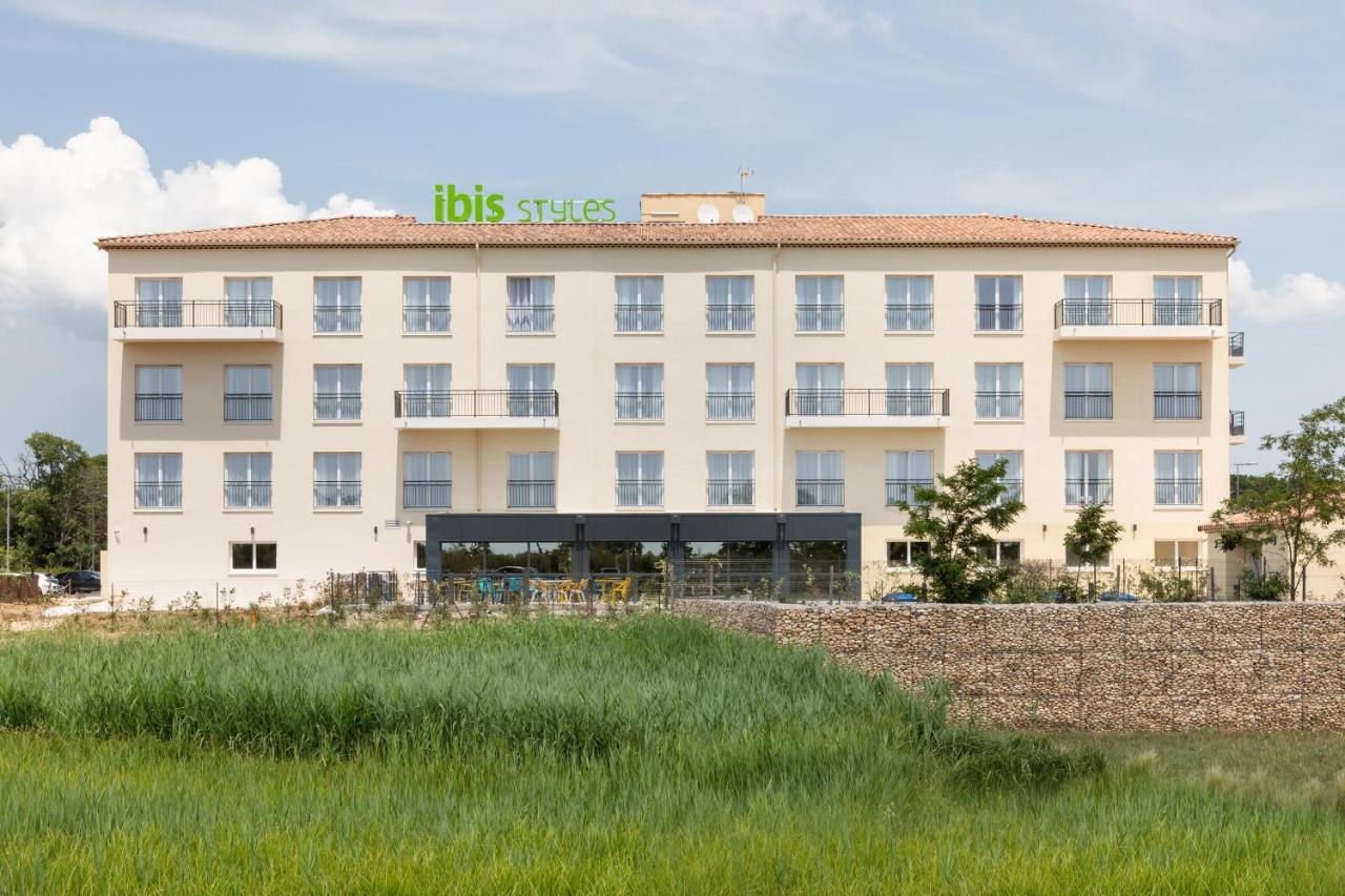 Hotel Ibis Styles Miramas Exteriér fotografie