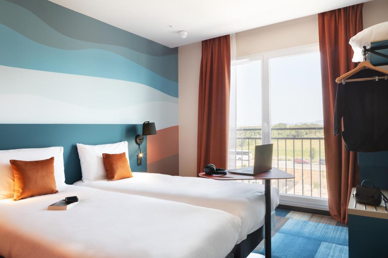 Hotel Ibis Styles Miramas Exteriér fotografie