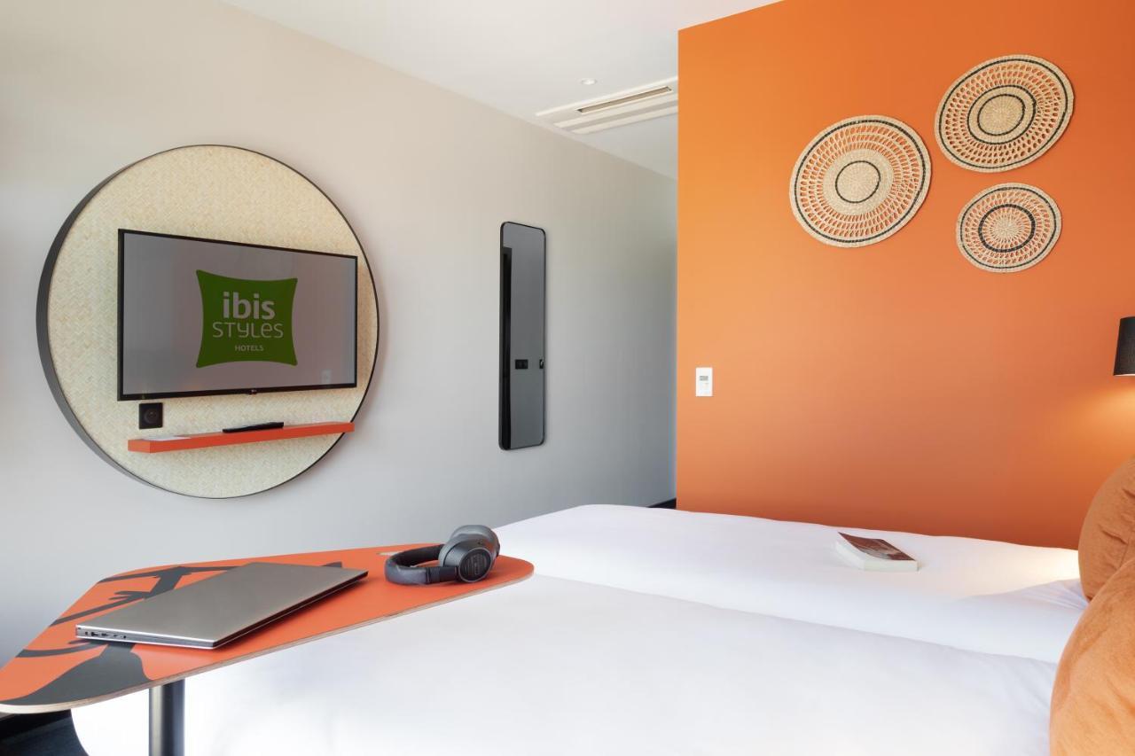 Hotel Ibis Styles Miramas Exteriér fotografie