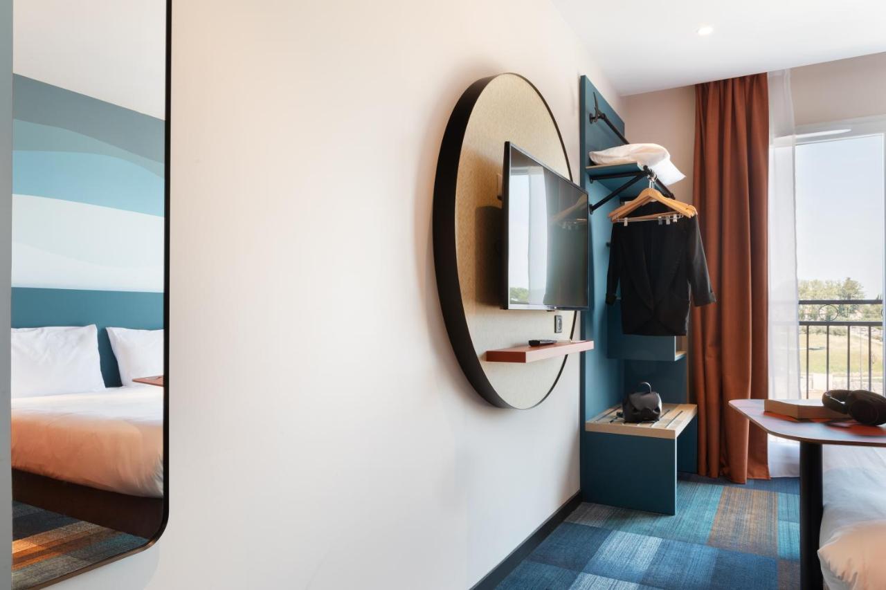 Hotel Ibis Styles Miramas Exteriér fotografie