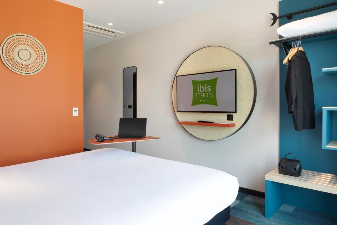 Hotel Ibis Styles Miramas Exteriér fotografie