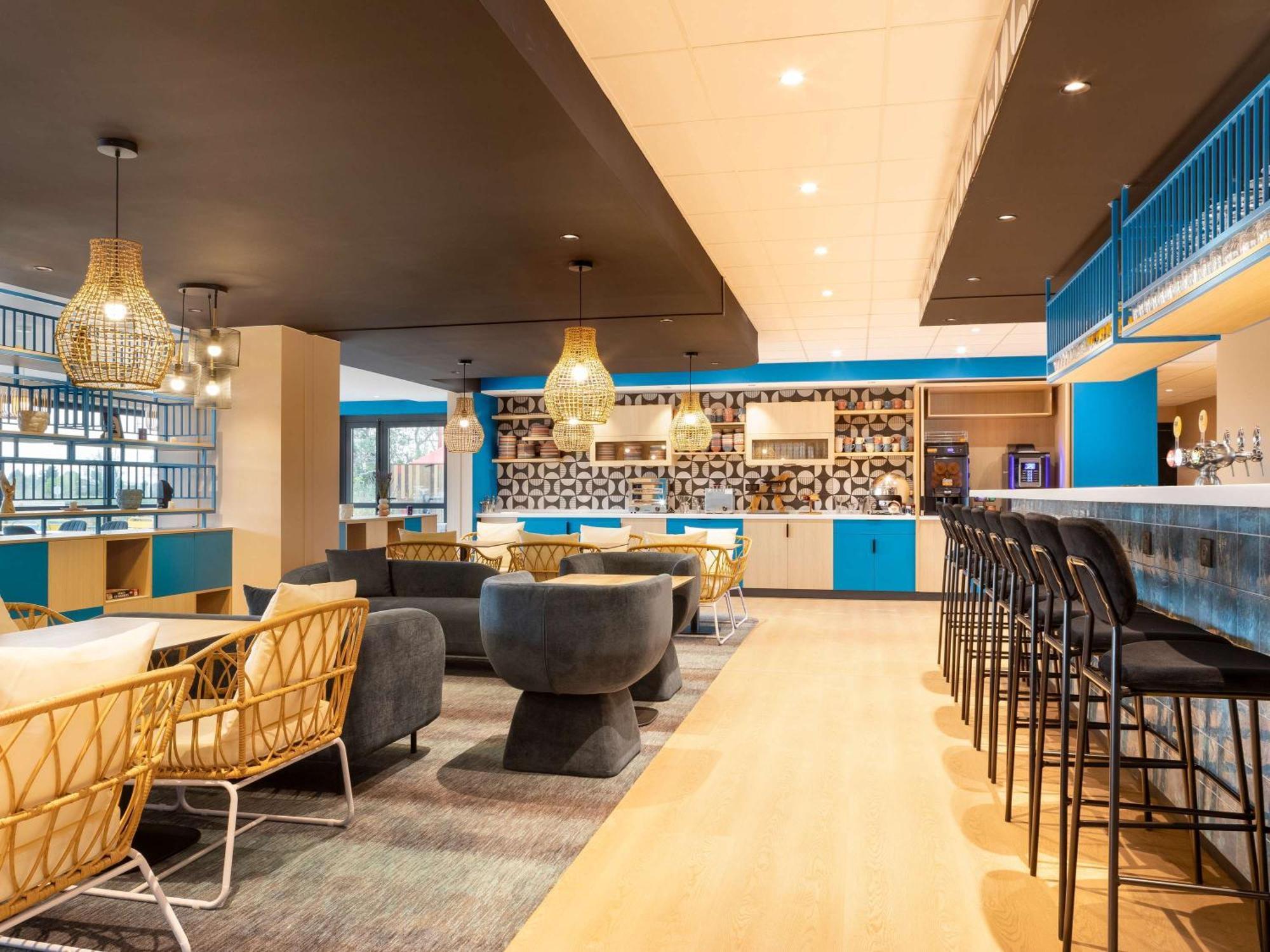 Hotel Ibis Styles Miramas Exteriér fotografie
