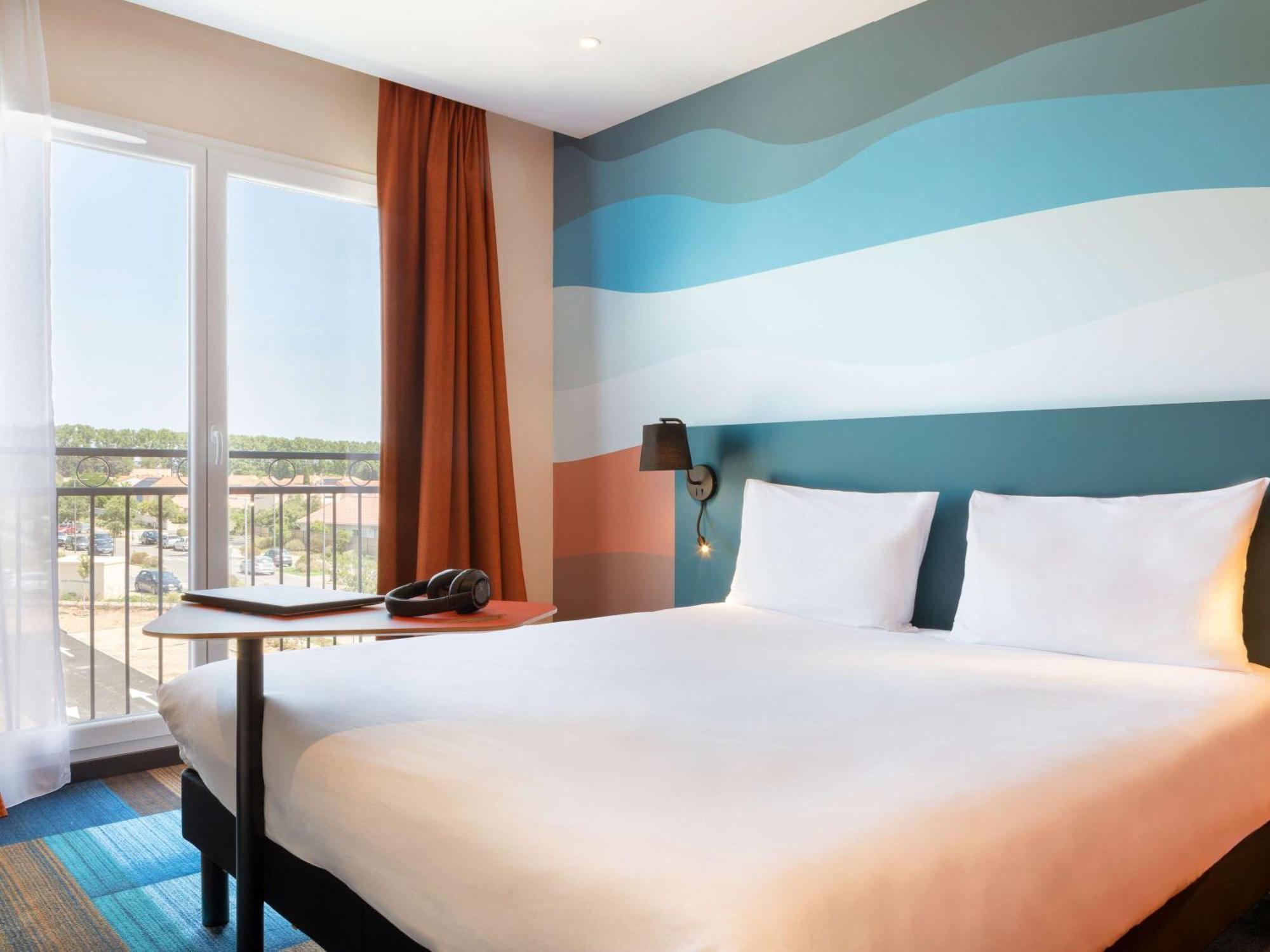 Hotel Ibis Styles Miramas Exteriér fotografie