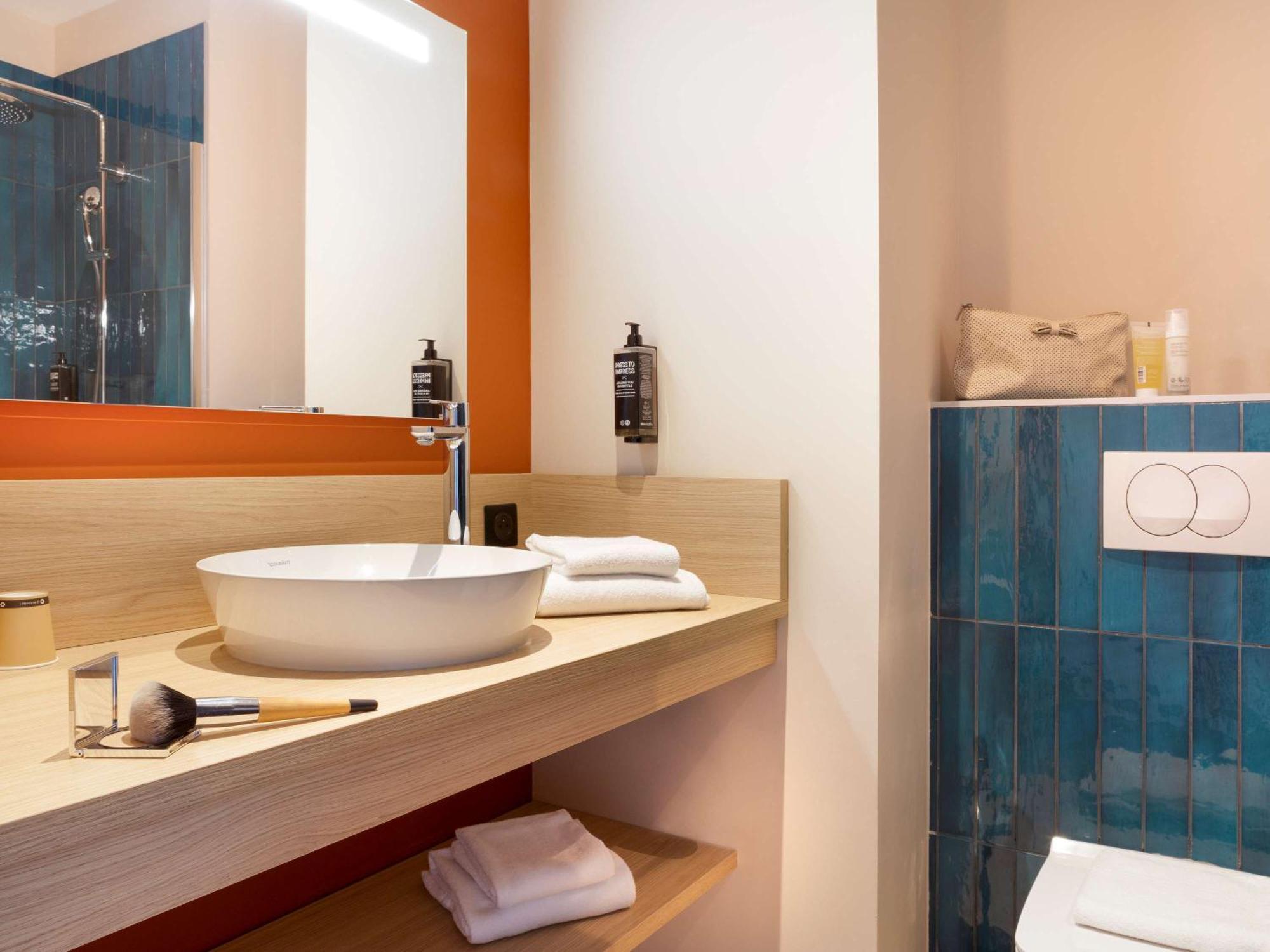 Hotel Ibis Styles Miramas Exteriér fotografie