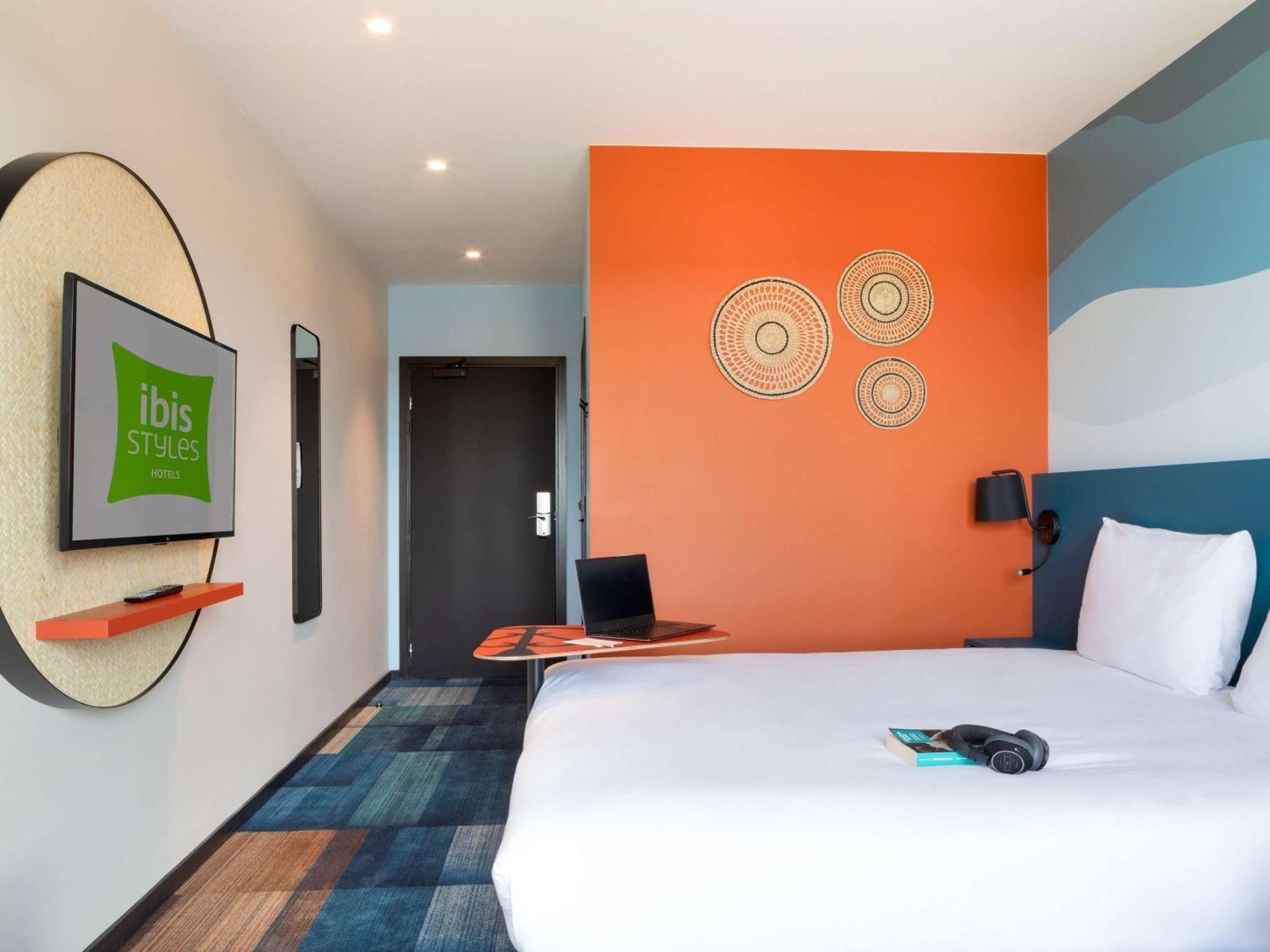Hotel Ibis Styles Miramas Exteriér fotografie