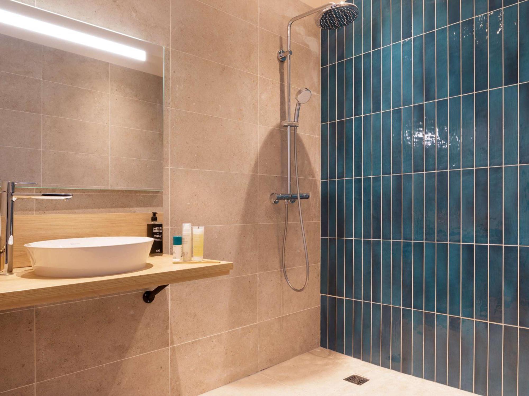 Hotel Ibis Styles Miramas Exteriér fotografie