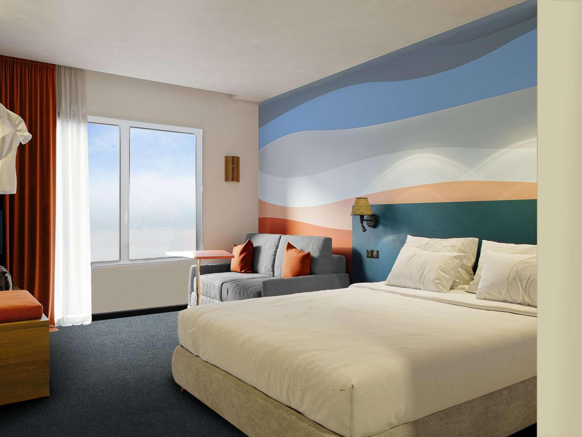 Hotel Ibis Styles Miramas Exteriér fotografie